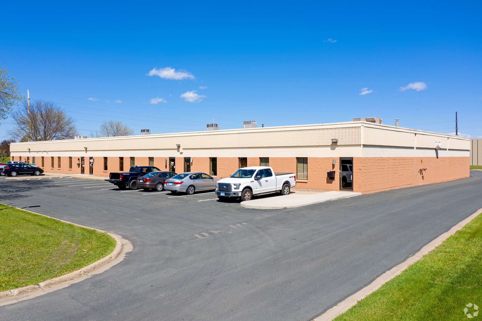 3701-3725 County Road 42, Burnsville, MN for Rent