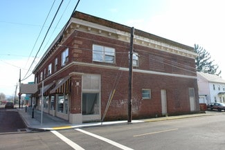 Carlton, OR Office - 116-128 Main St