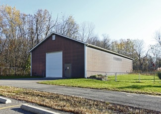 Waynesburg, OH Retail - 8648 Waynesburg Dr SE