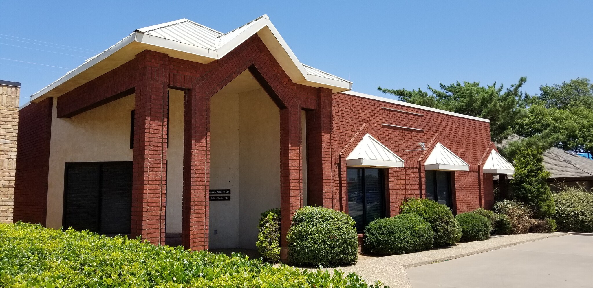 2730 82nd St Lubbock, TX 79423 Office Property for Lease on
