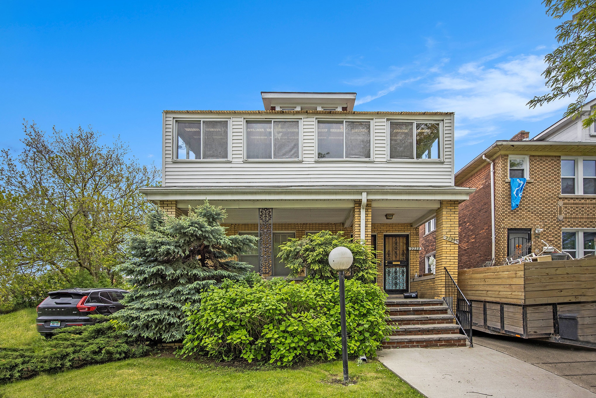 2237 W Grand St, Detroit, MI for Sale