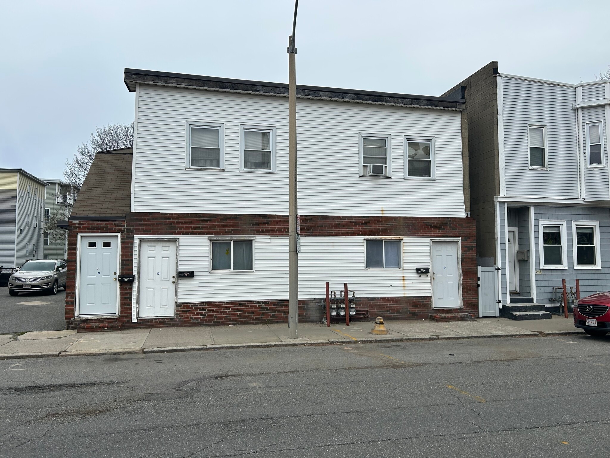 43 Cross St, Somerville, MA for Sale