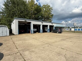 New Philadelphia, OH Retail - 1130 Bowers Ave NW