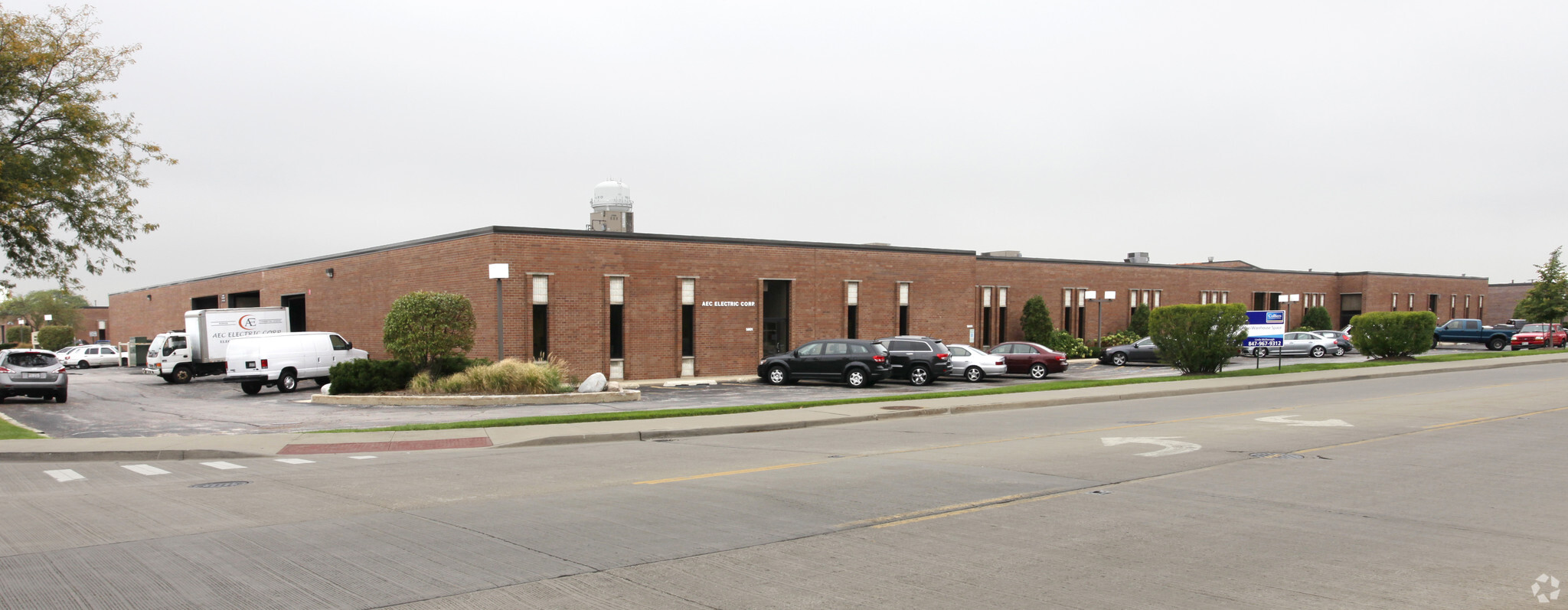 5601-5631 W Howard St, Niles, IL for Rent