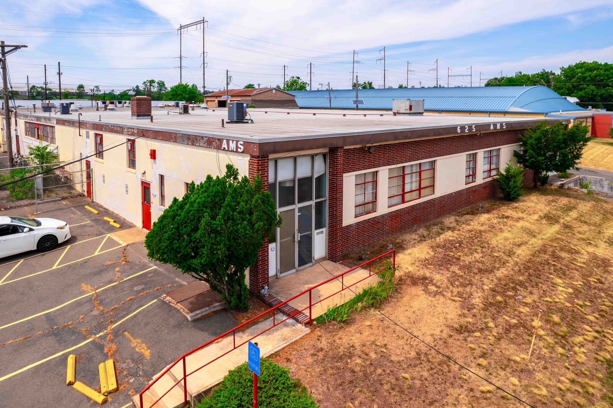 569 Joyce Kilmer Ave, New Brunswick, NJ for Sale