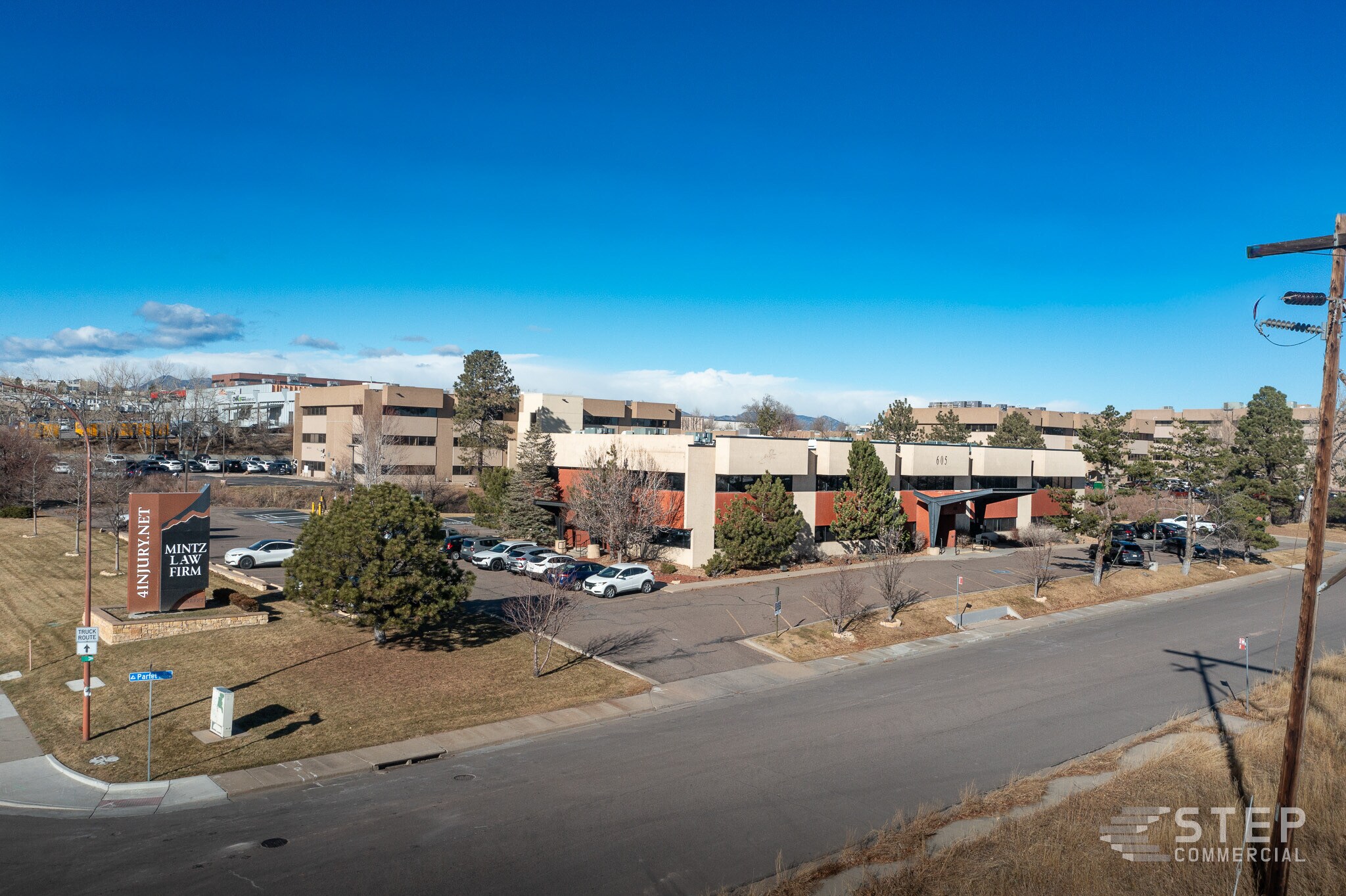 605 Parfet St, Lakewood, CO for Sale