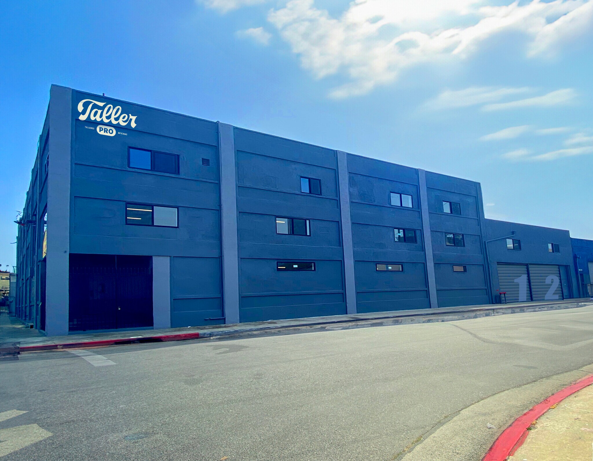 901 E 31st St, Los Angeles, CA for Rent