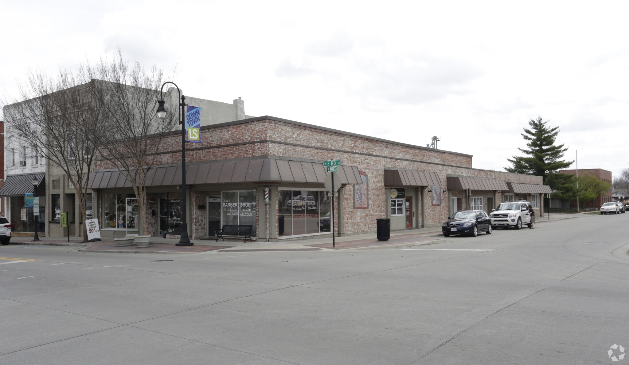 21 SW 3rd St, Lee's Summit, MO for Rent