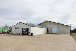 Rockdale, TX Industrial - 1613 W Cameron Ave
