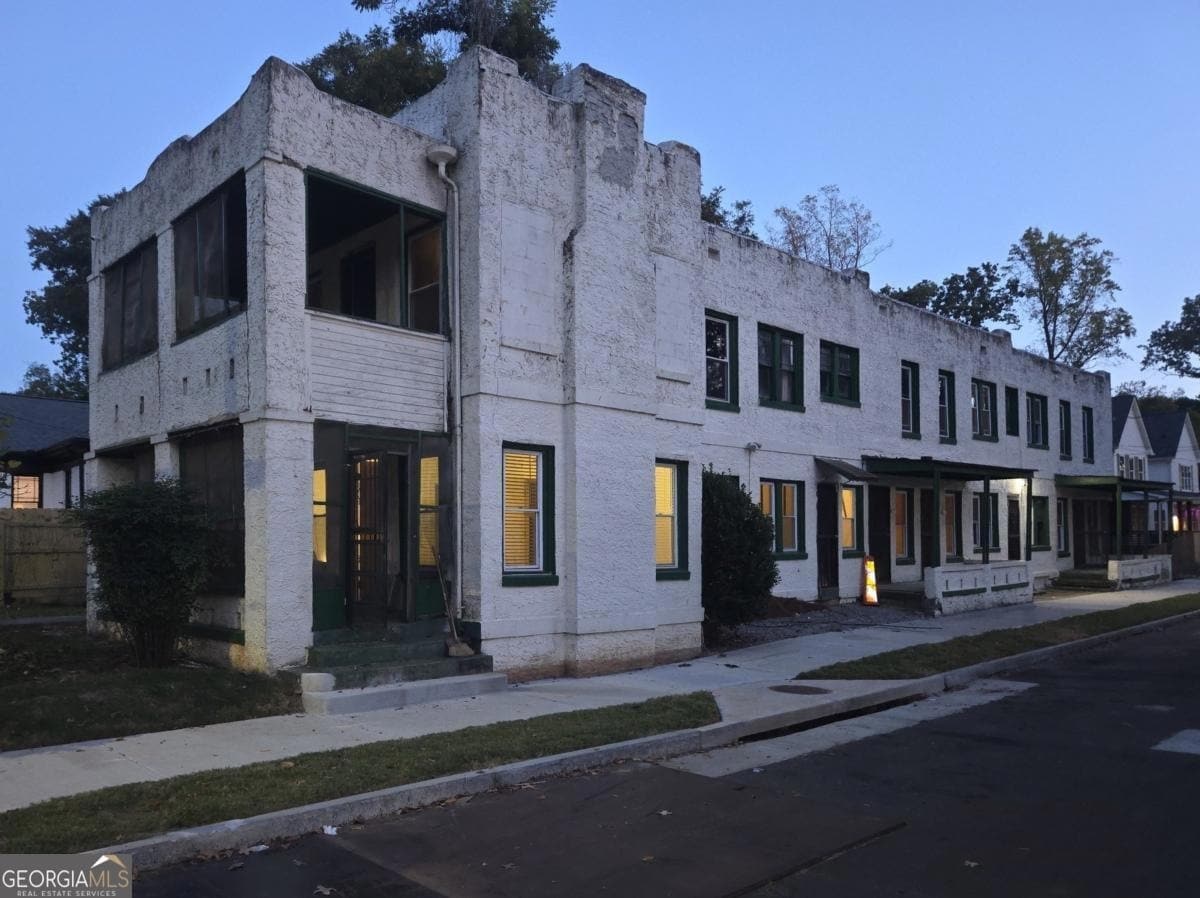 1478 Beecher St, Atlanta, GA for Sale