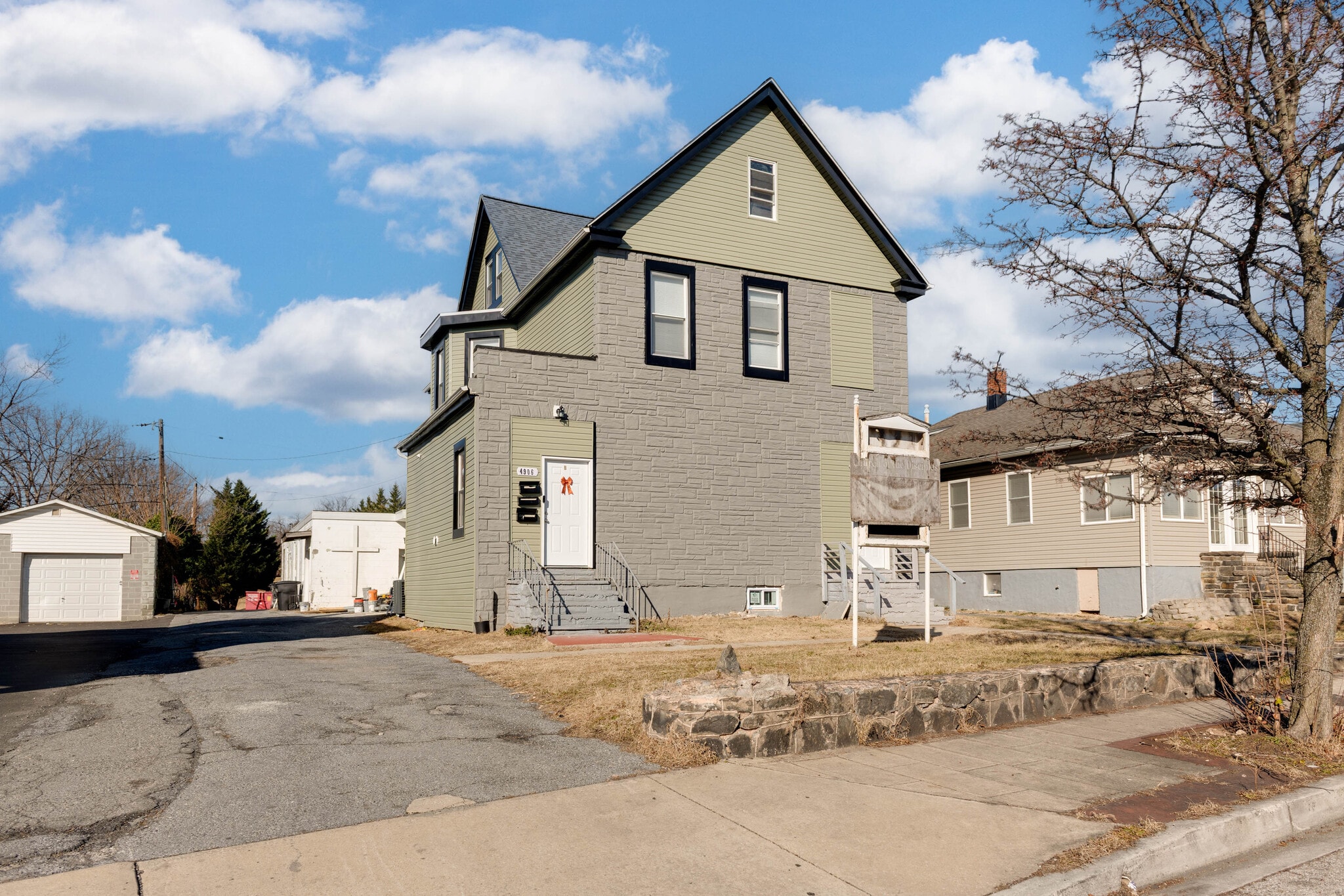 4906 Harford Rd, Baltimore, MD for Sale