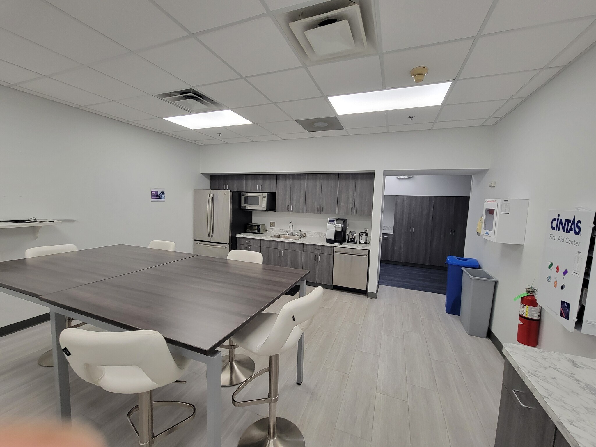 900 Corporate Blvd, Newburgh, NY for Rent