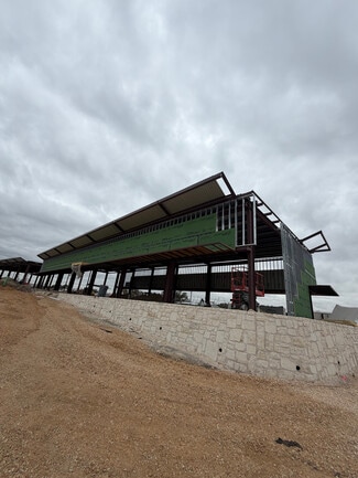 Cedar Park, TX Retail - 900 Cypress Creek Rd