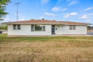 Hampshire, IL Office - 124 E Oak Knoll Dr