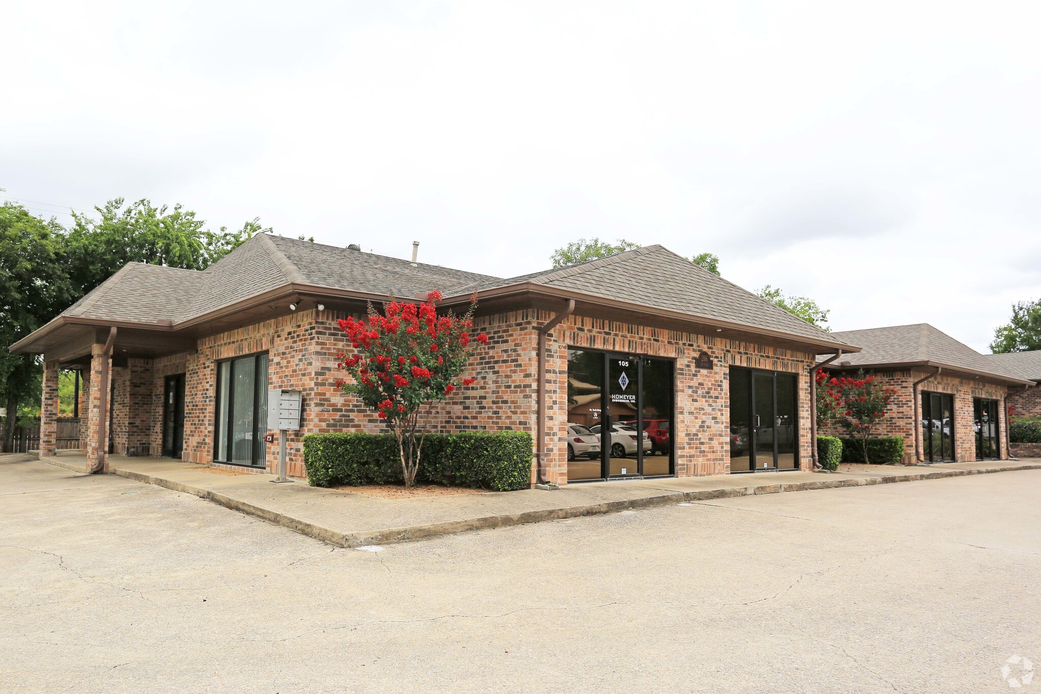 206 Elm St, Lewisville, TX for Rent