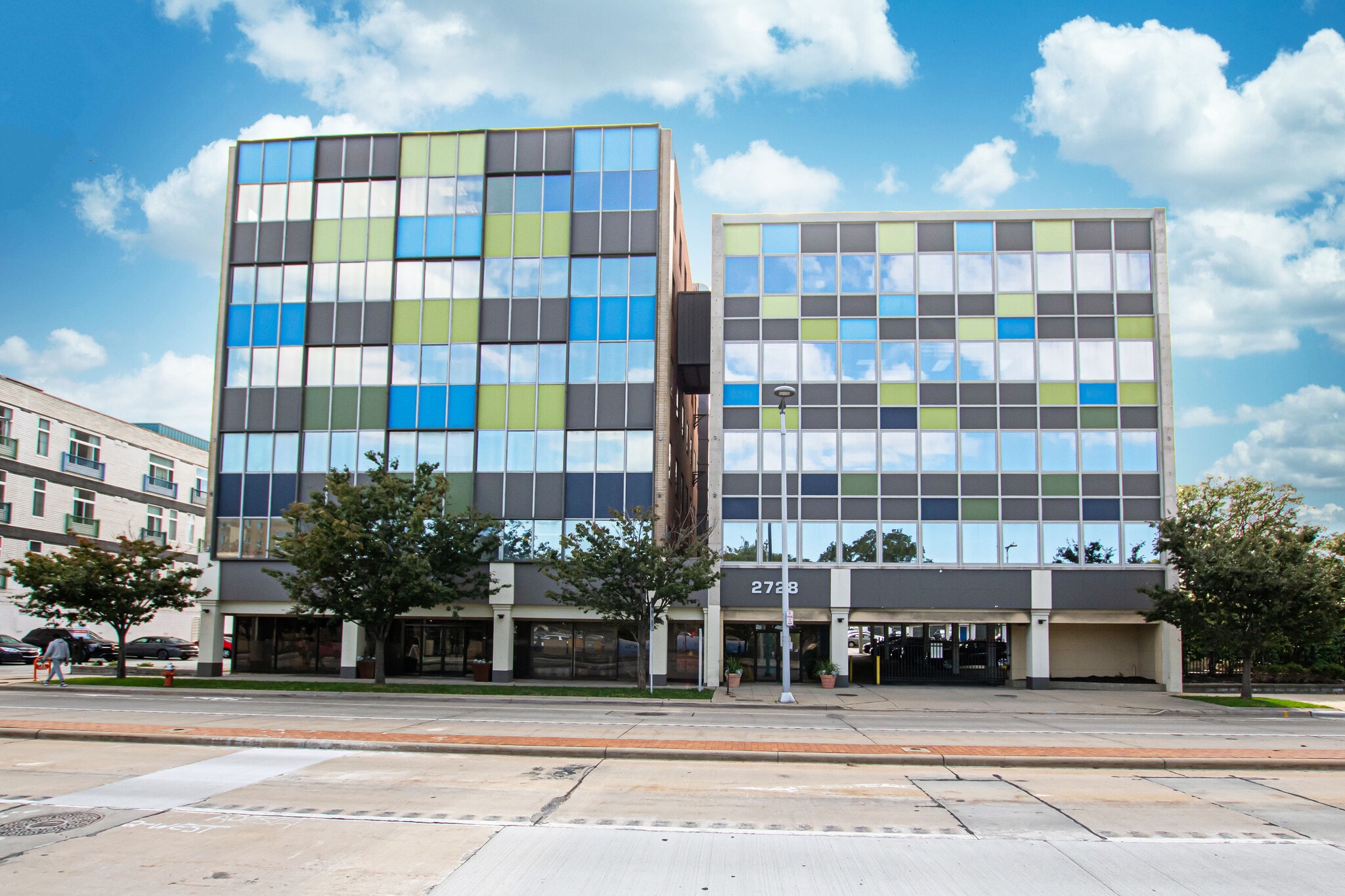 2728 Euclid Ave, Cleveland, OH for Rent