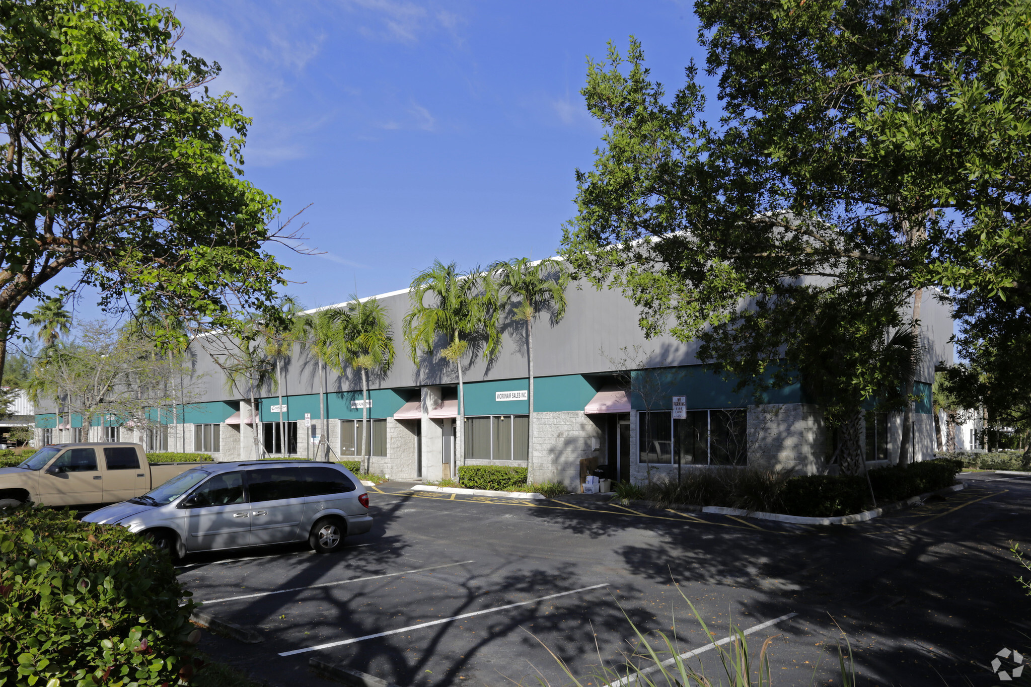 10821-10869 NW 50th St, Sunrise, FL for Rent