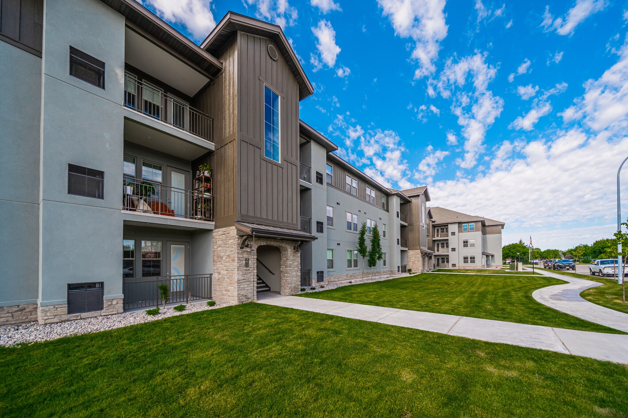 1764 Sparrow Hill Ct Idaho Falls, ID 83404 MultiFamily Property for