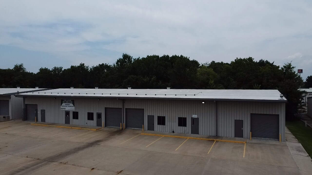 1419 1st St E, Humble, TX for Rent