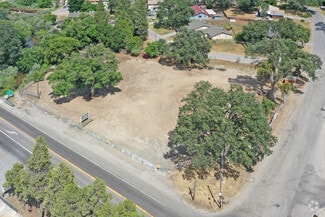 Highway 41 Royal Oaks Dr  