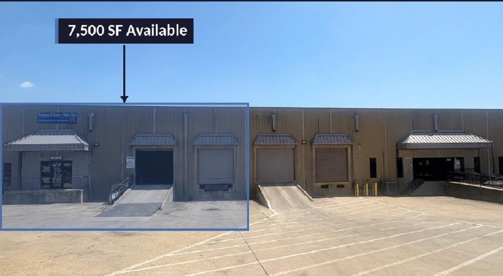 3208-3214 Skylane Dr, Carrollton, TX for Rent