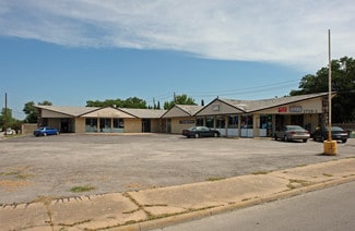 Grand Prairie, TX Retail - 1718 Dalworth St