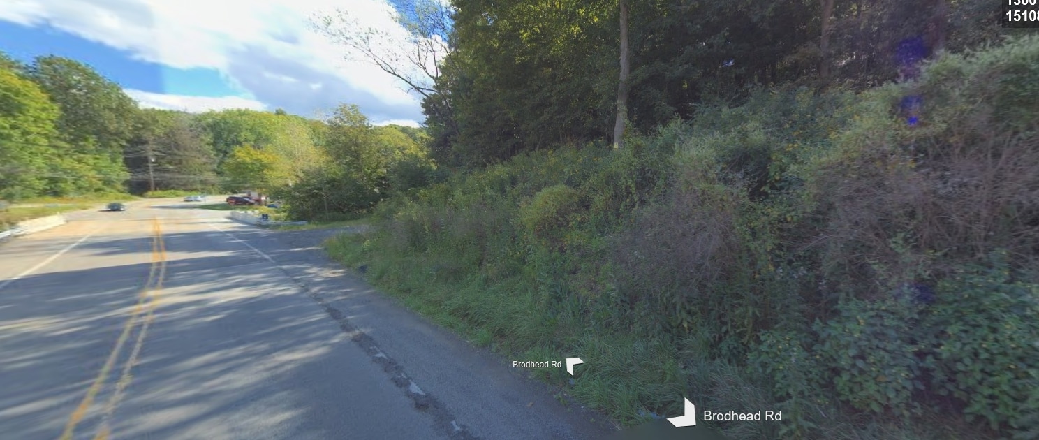 Brodhead Rd, Coraopolis, PA for Rent