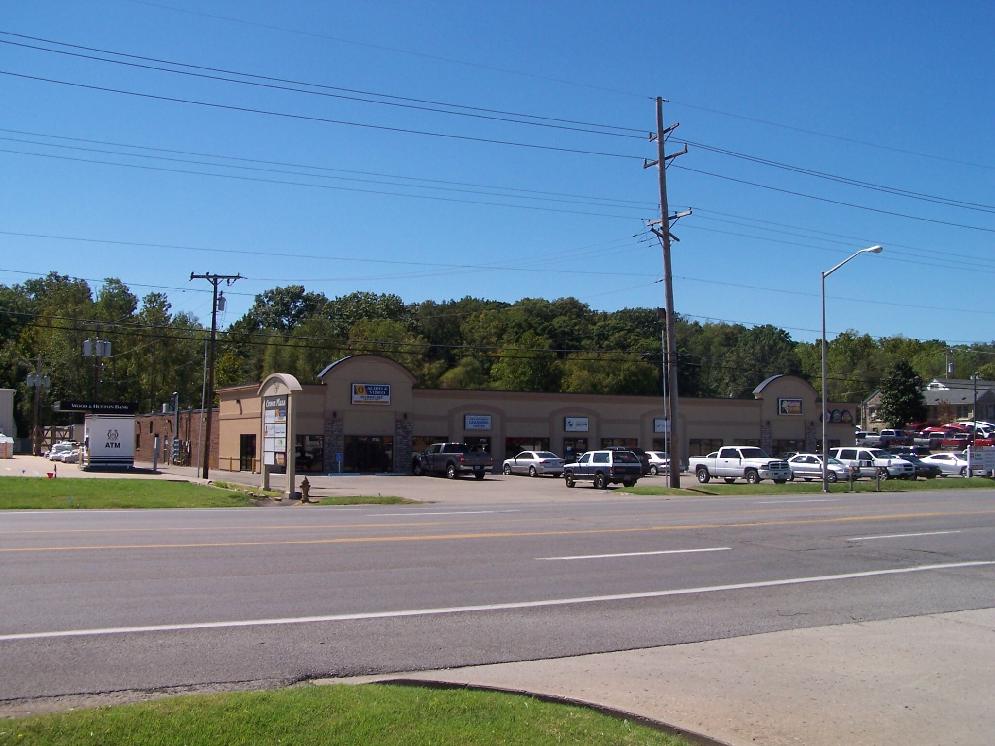 1733-1737 N Kingshighway St, Cape Girardeau, MO for Rent