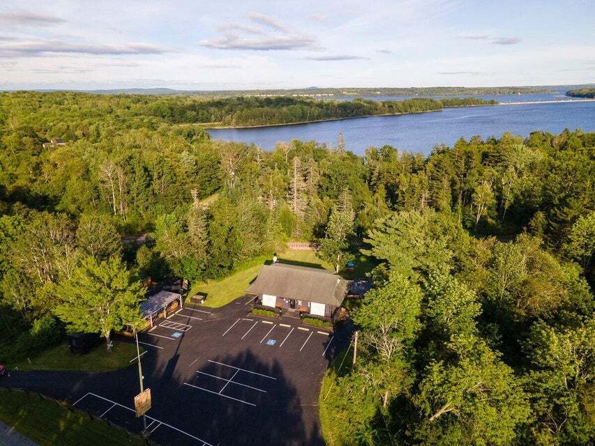 237 E Main St Searsport, ME 04974 Retail Property for Sale on