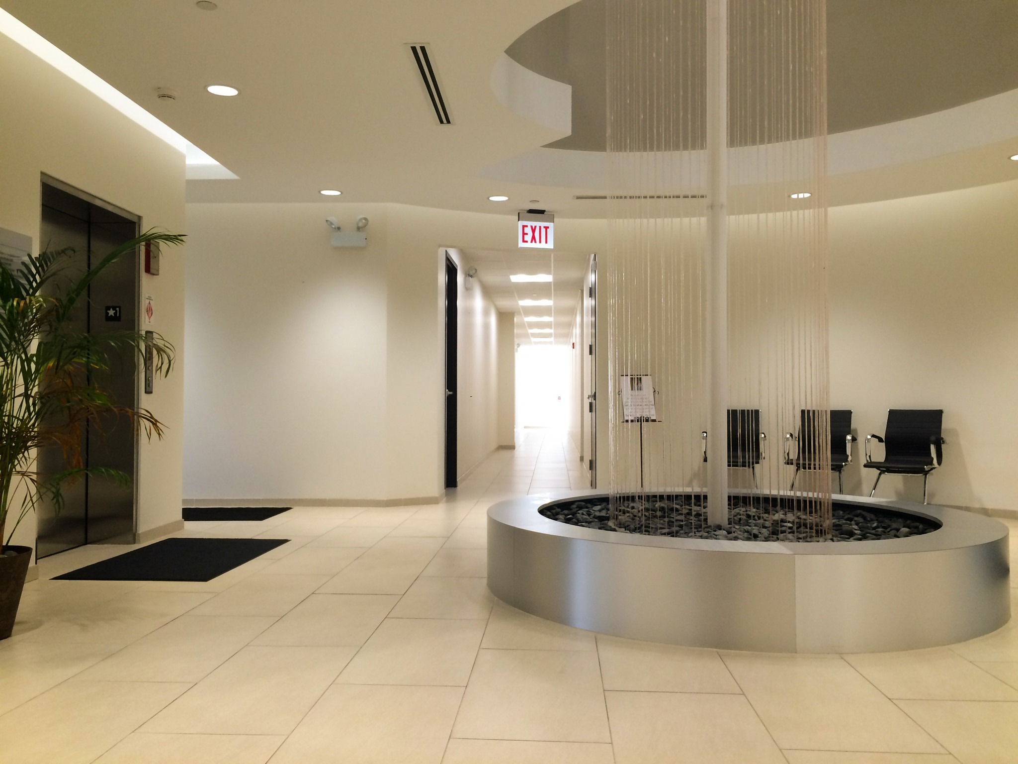 5851 W 95th St, Oak Lawn, IL for Rent