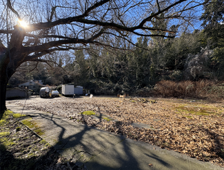Seattle, WA Commercial Land - 2121 Aurora Ave N