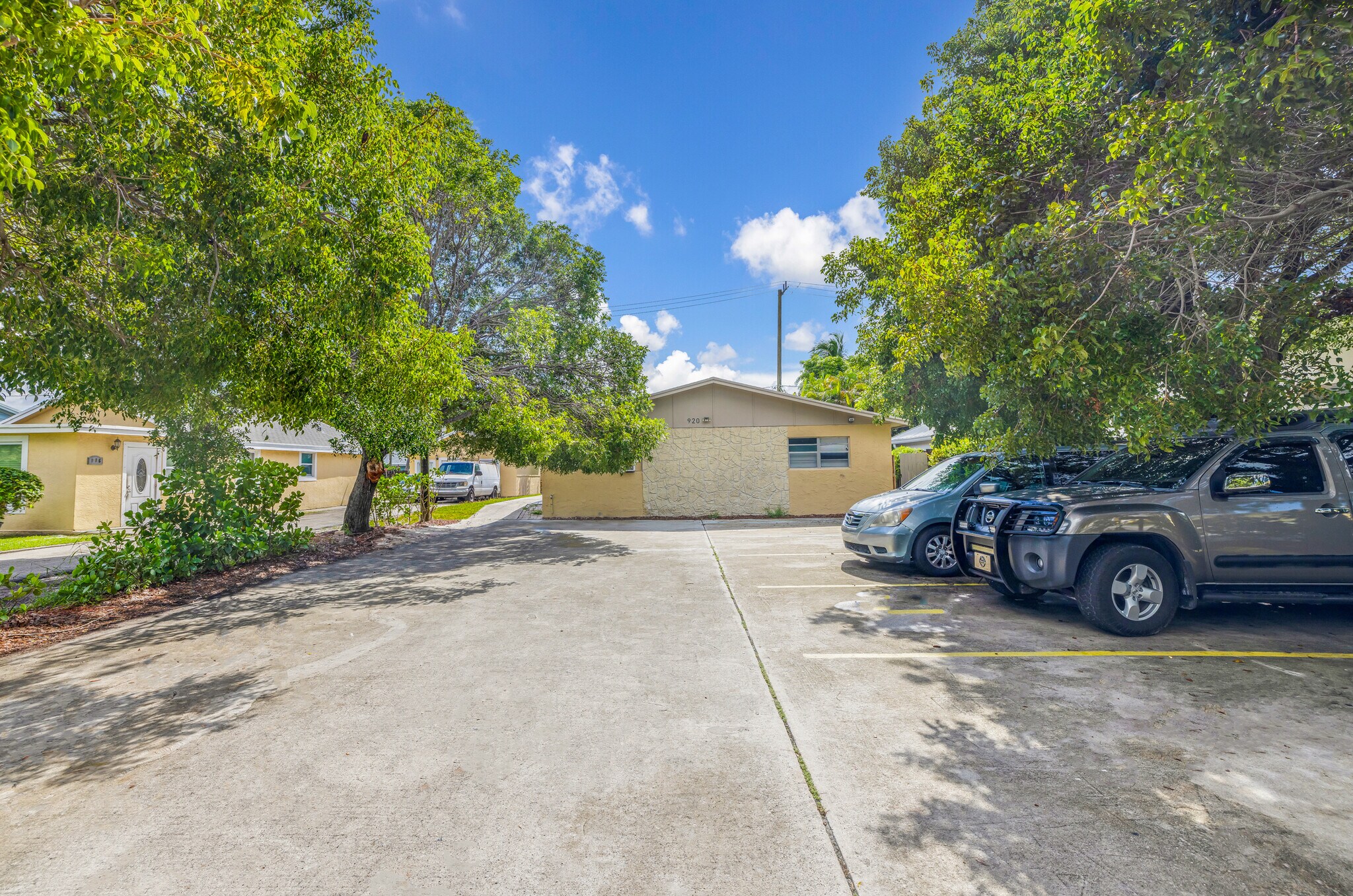 920 S K St, Lake Worth, FL for Sale