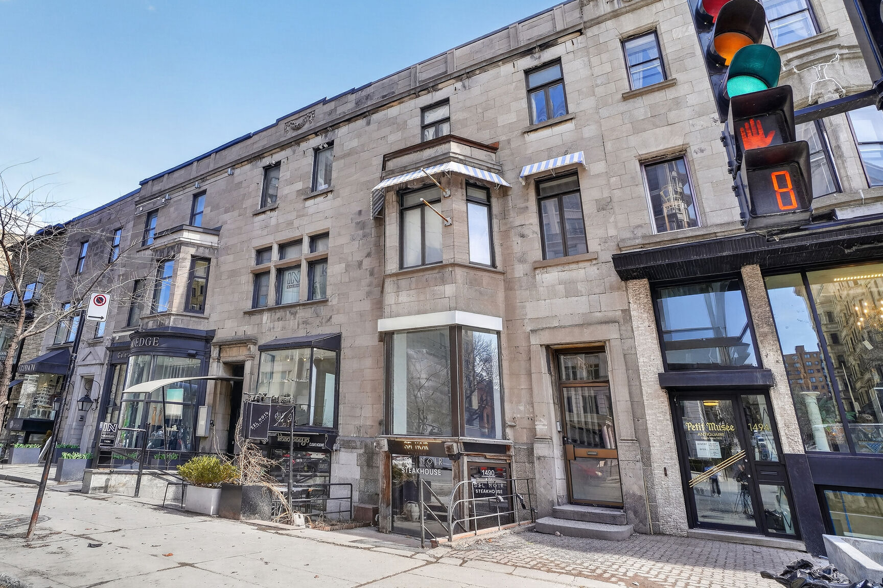 1490 Rue Sherbrooke O, Montréal, QC for Rent