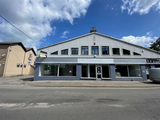 Commercial St, Pontllanfraith, MGN for Rent