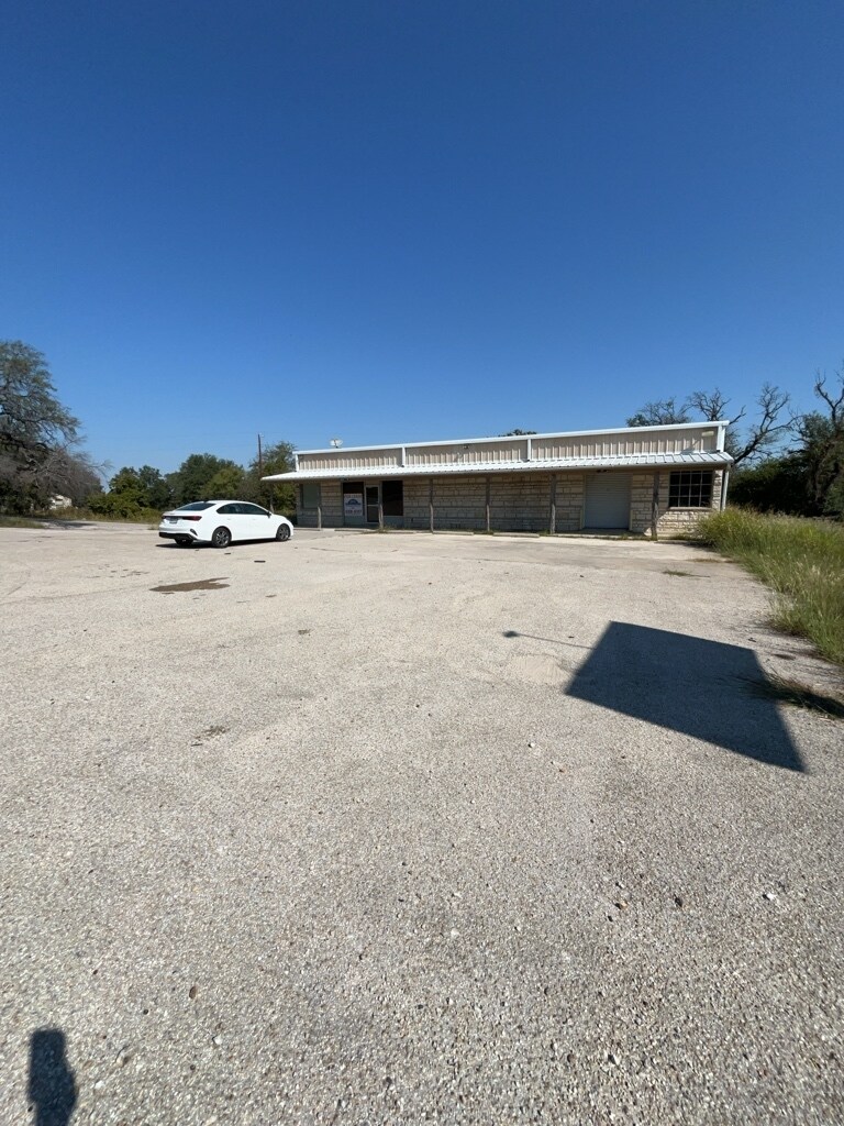 2237 E Hwy 190, Lampasas, TX for Rent