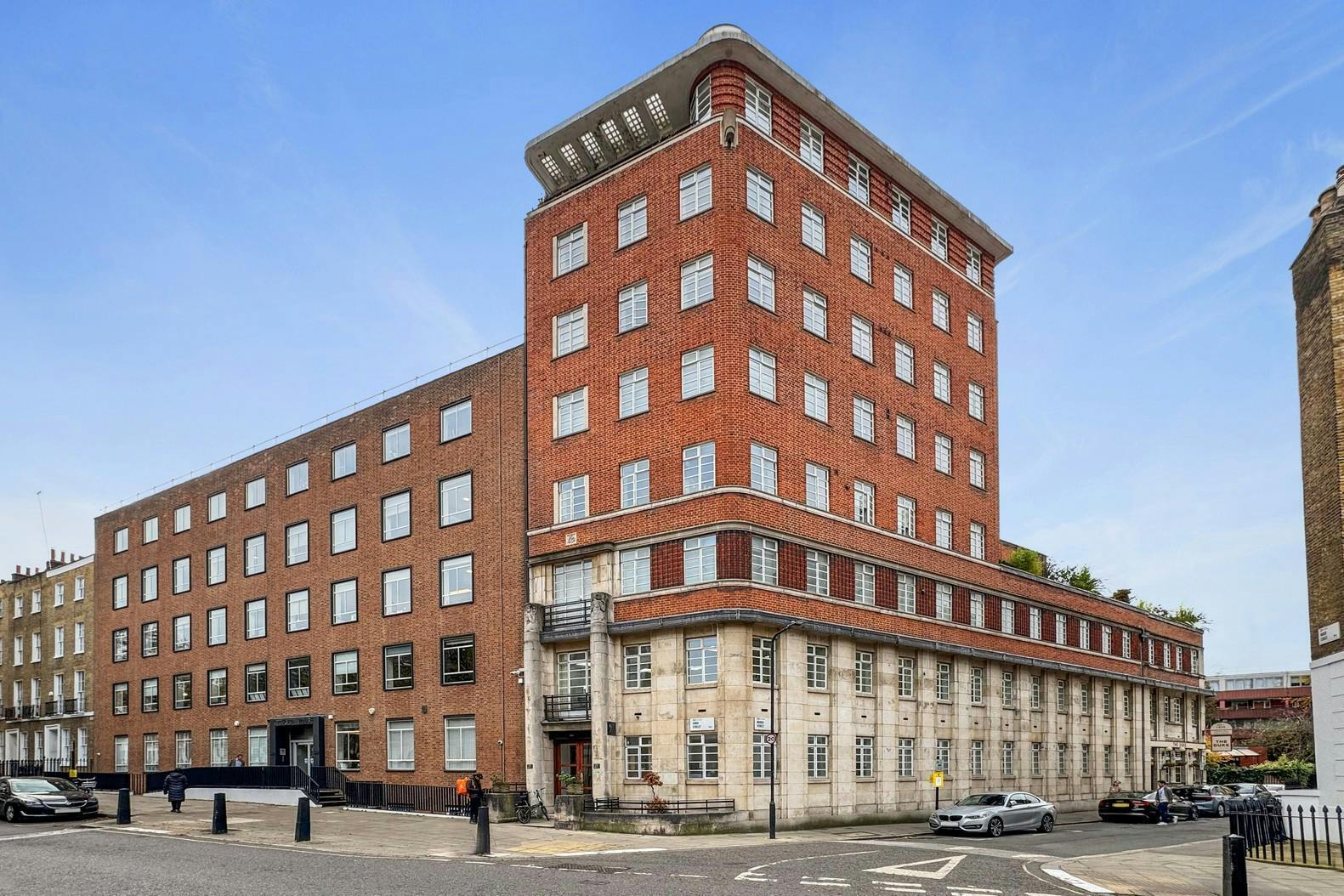 21 John St, London, LND for Rent