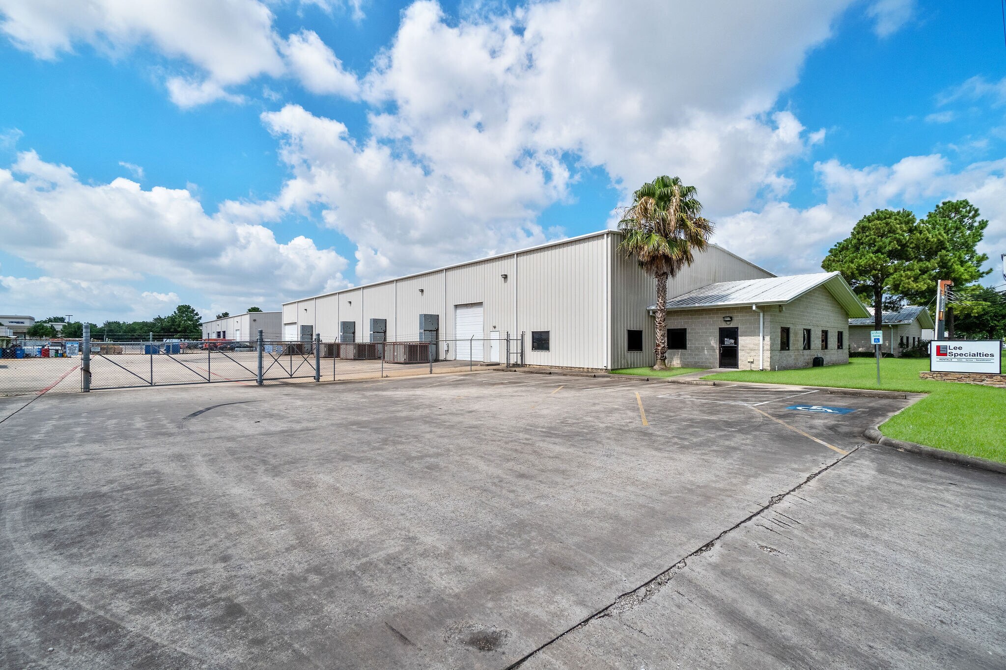5119 Hiltonview Rd, Houston, TX for Rent