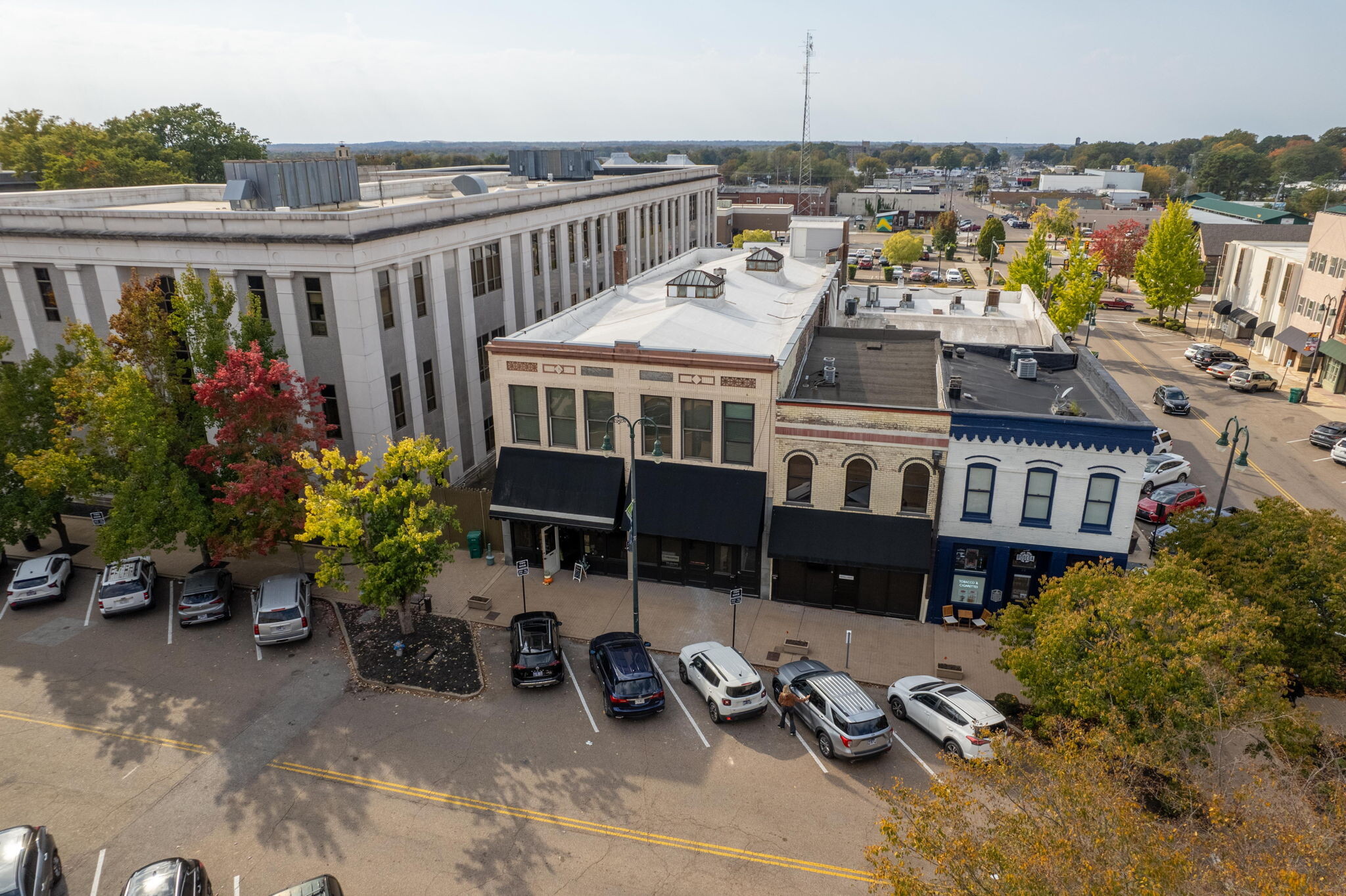 111-113 N Liberty St, Jackson, TN for Sale