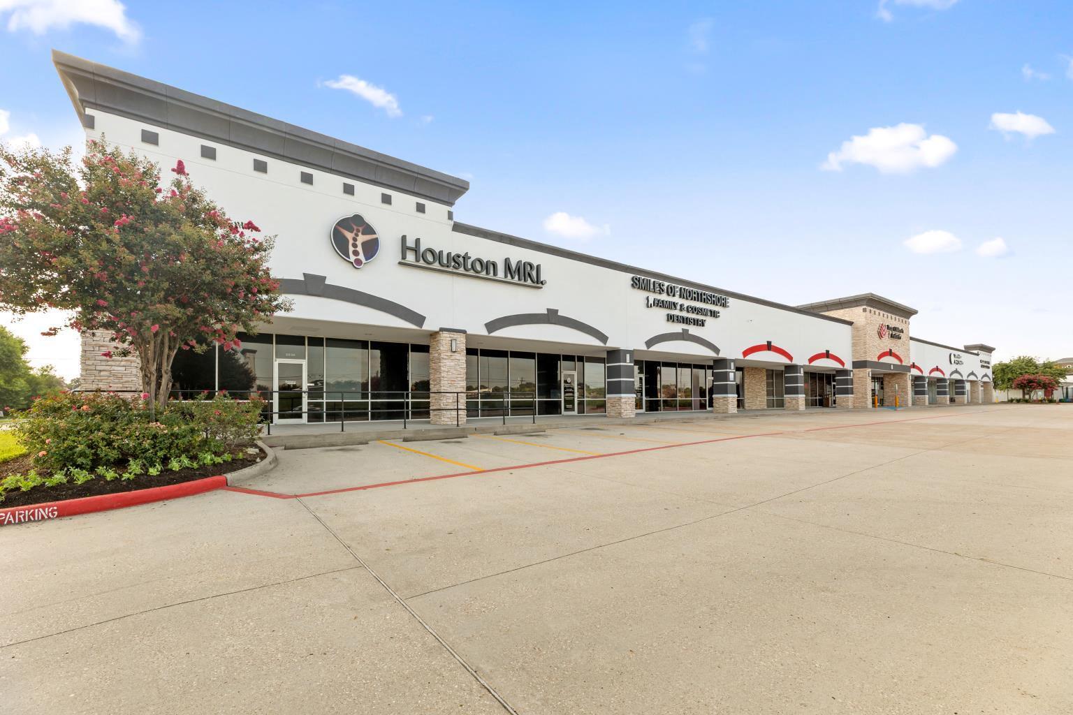 5614-5650 E Sam Houston Pky N, Houston, TX for Rent
