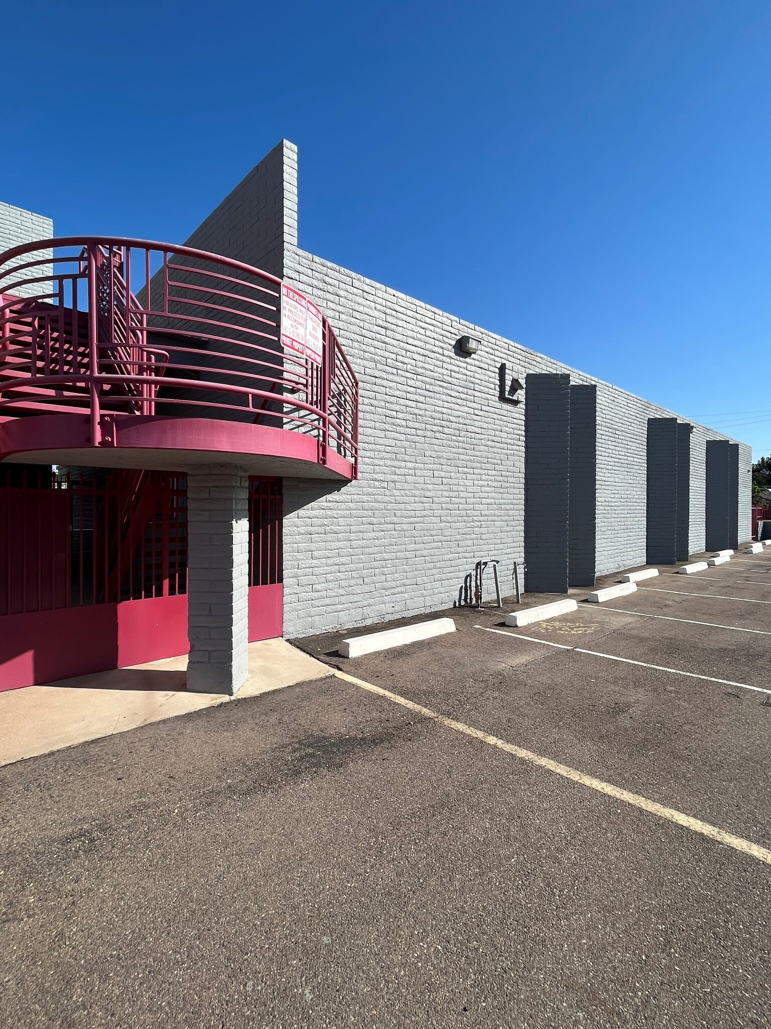 2645 N 24th St, Phoenix, AZ for Rent