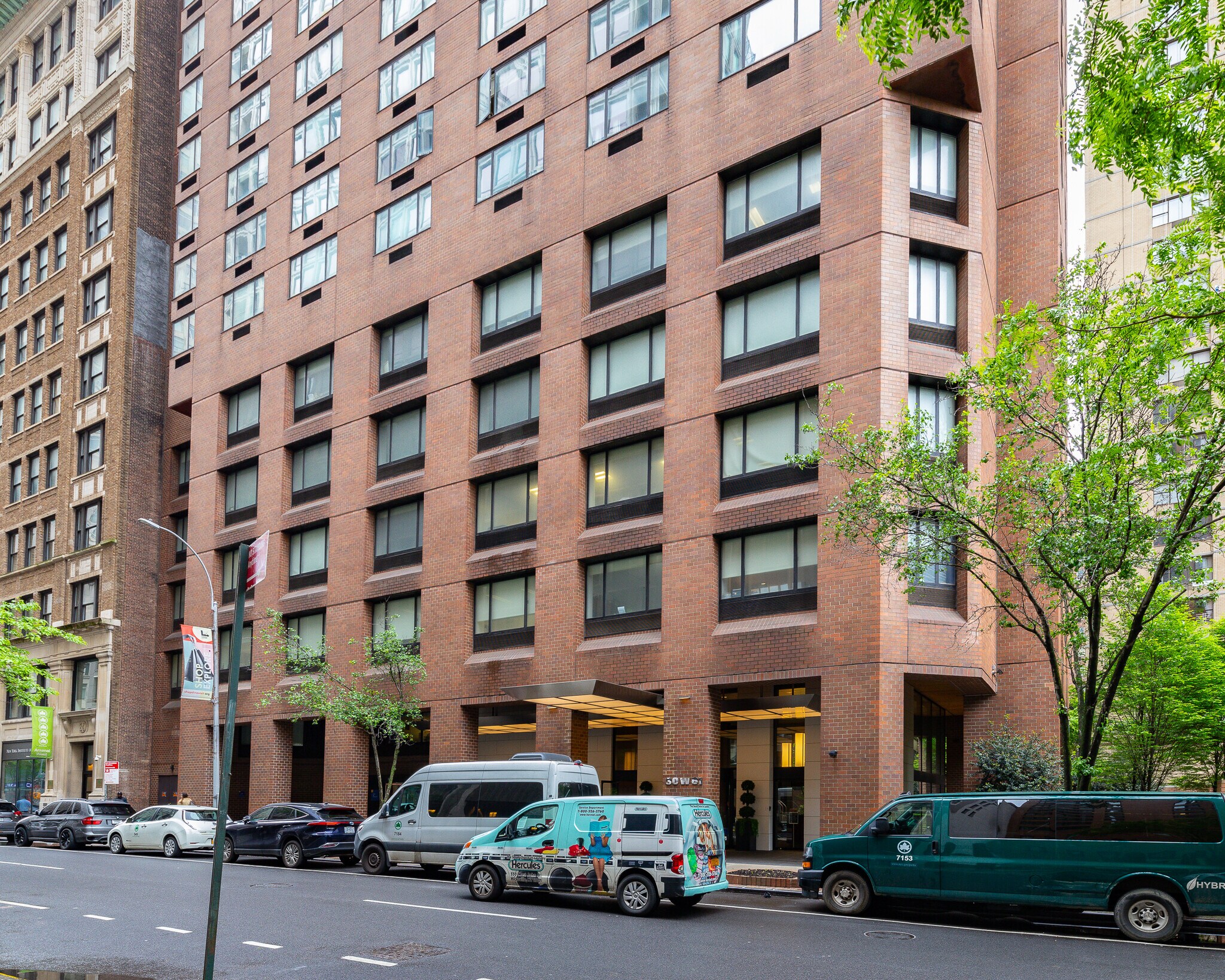 30 W 61st St, New York, NY for Rent