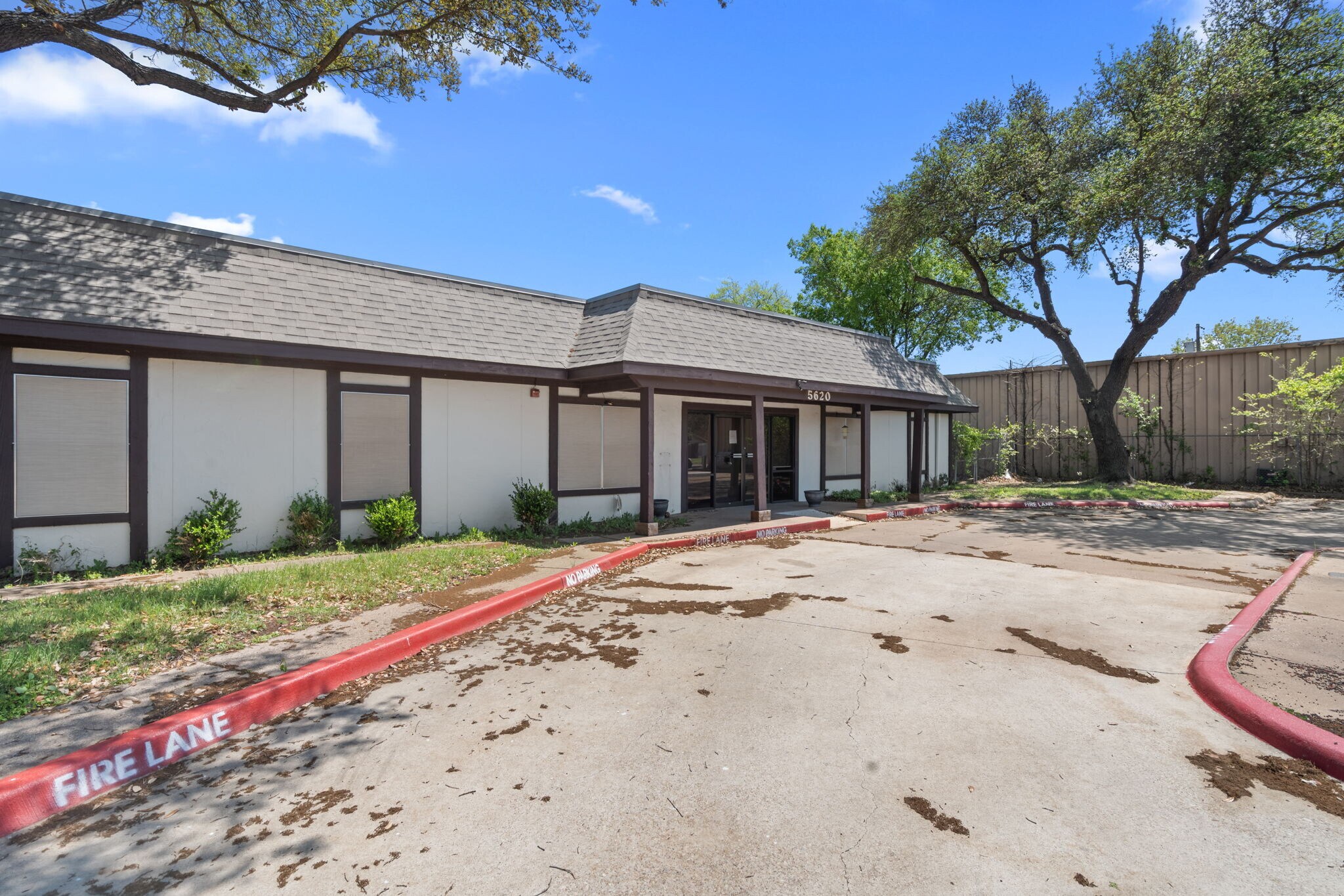 5620 Rowlett Rd, Rowlett, TX for Sale