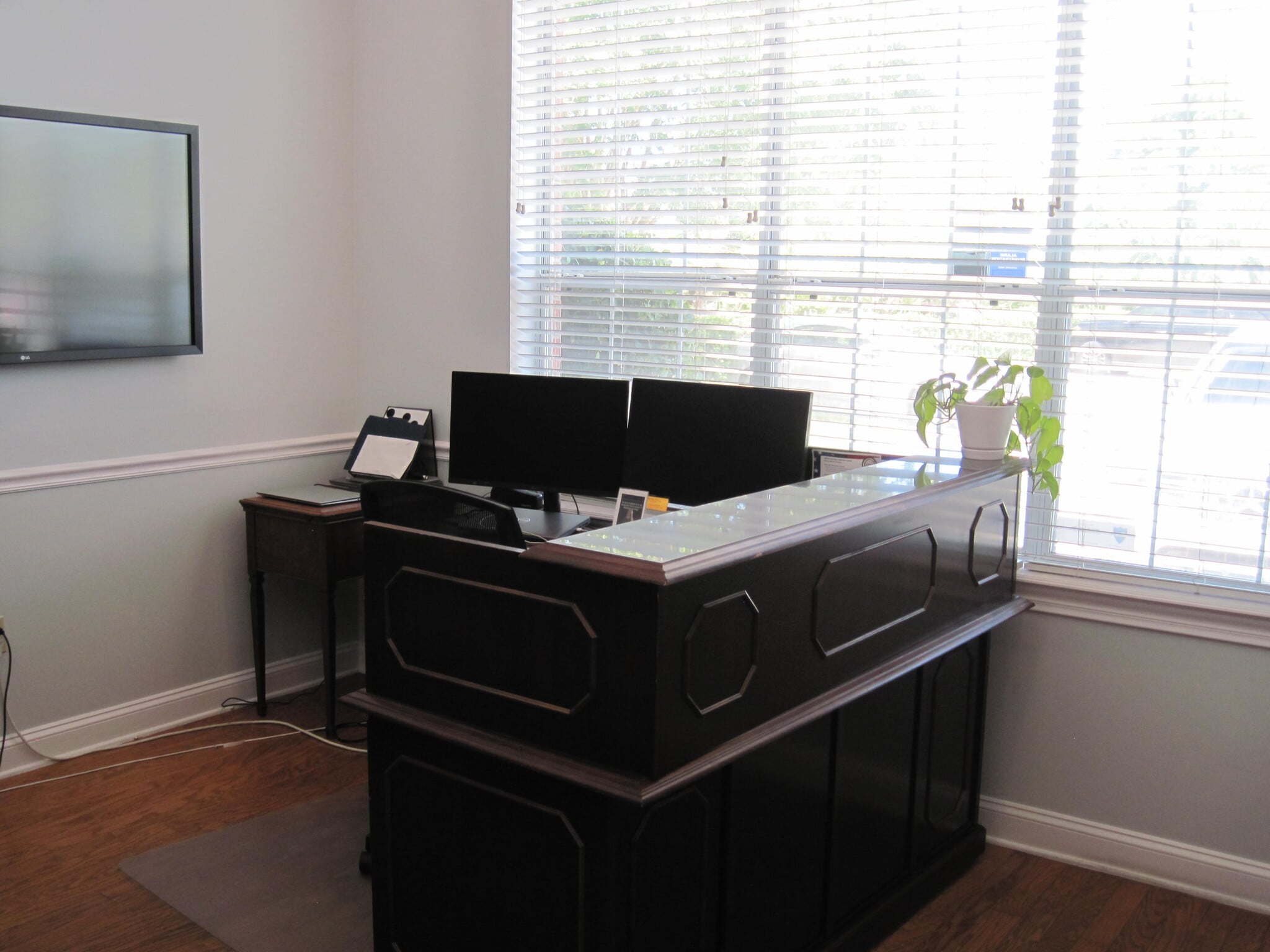 8825 Perimeter Park Blvd, Jacksonville, FL for Sale