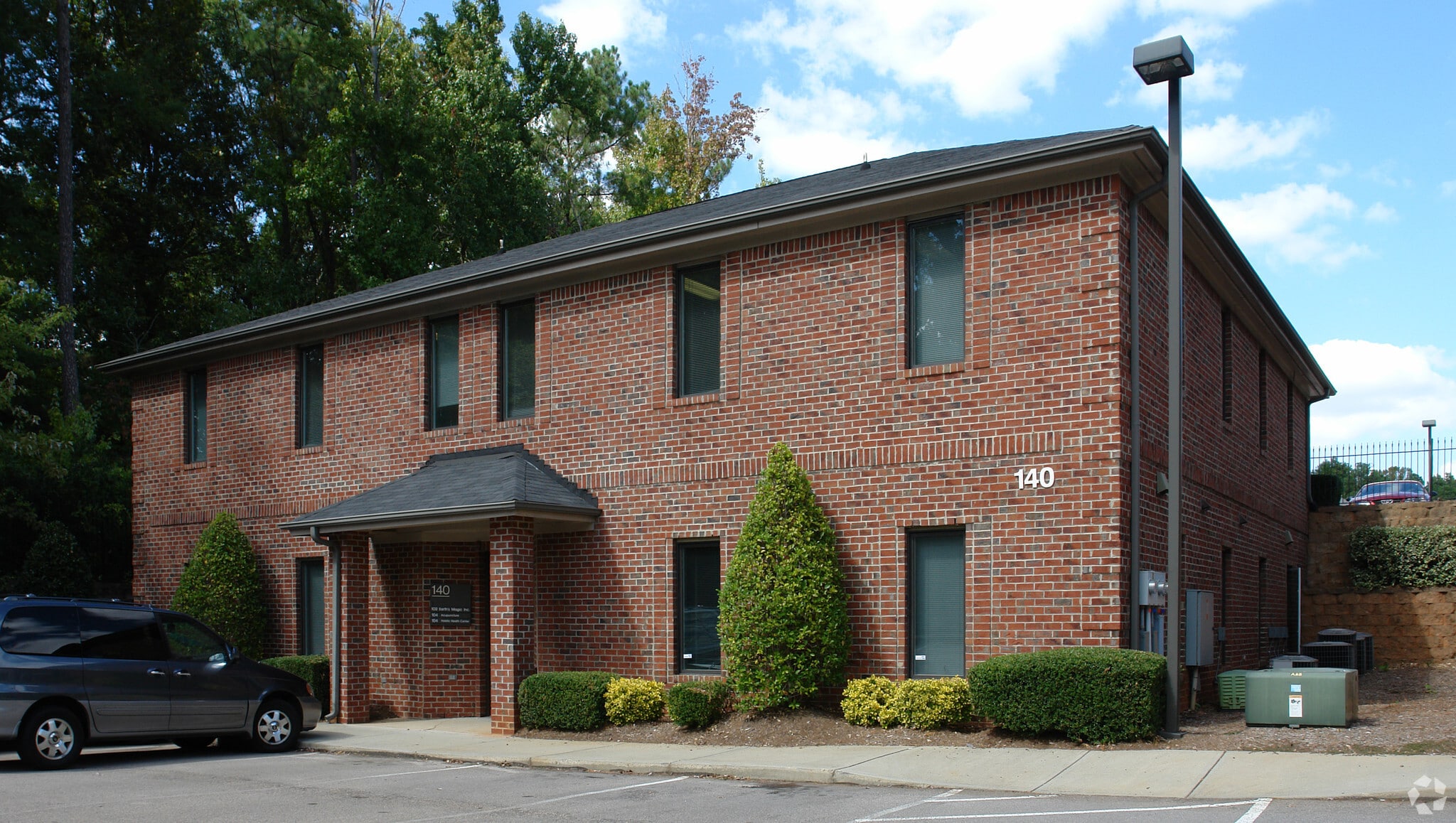 140 Iowa Ln, Cary, NC for Sale