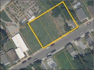 Salem, NJ Residential Land - 49 Union St