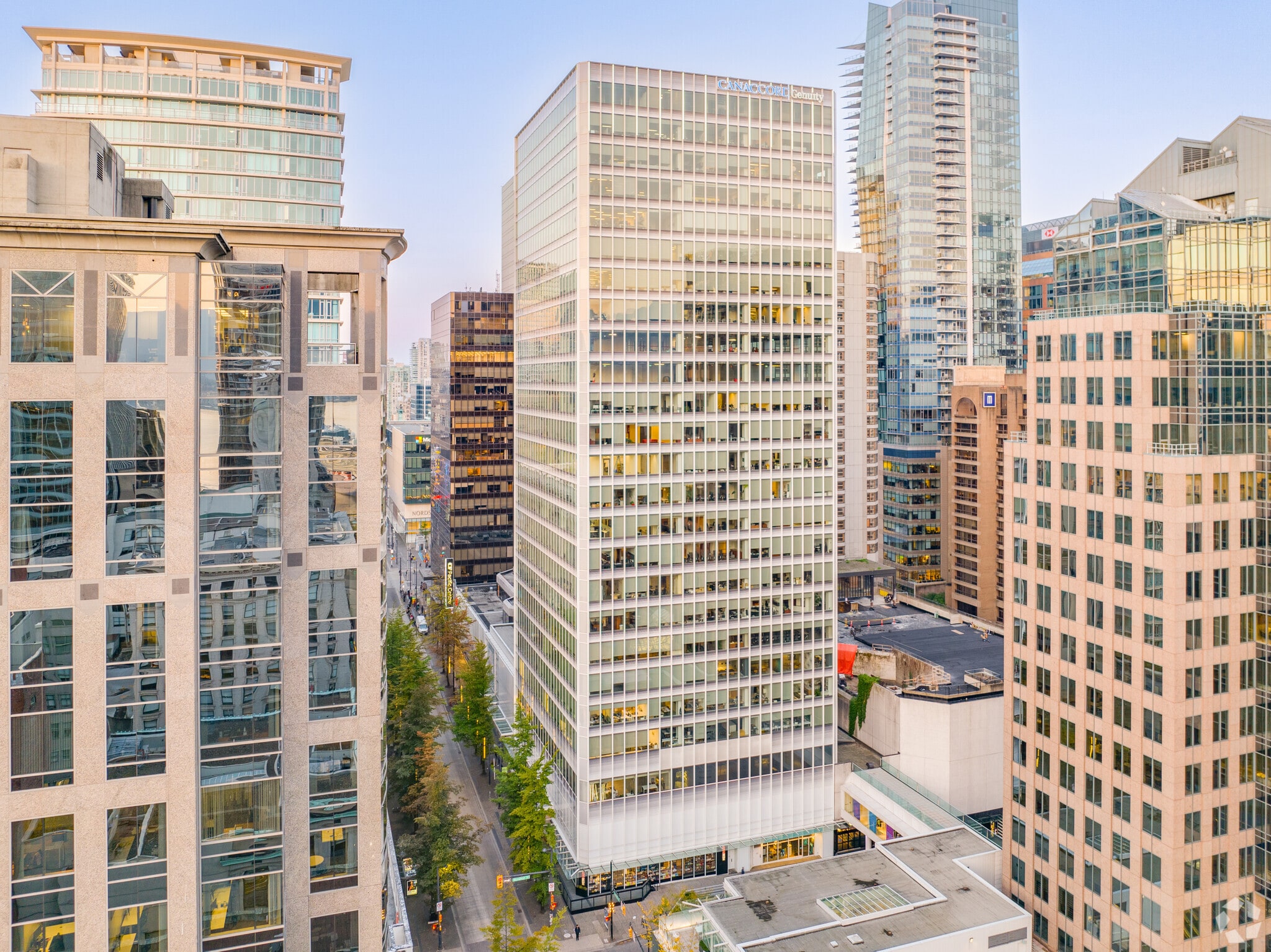 609 Granville St, Vancouver, BC for Rent
