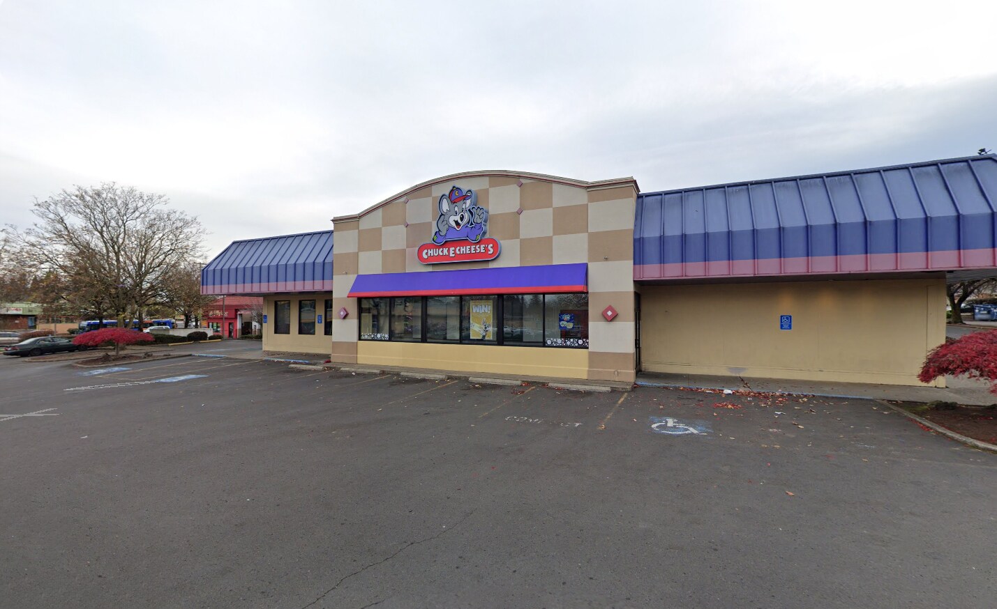 9120 SE Powell Blvd, Portland, OR for Rent