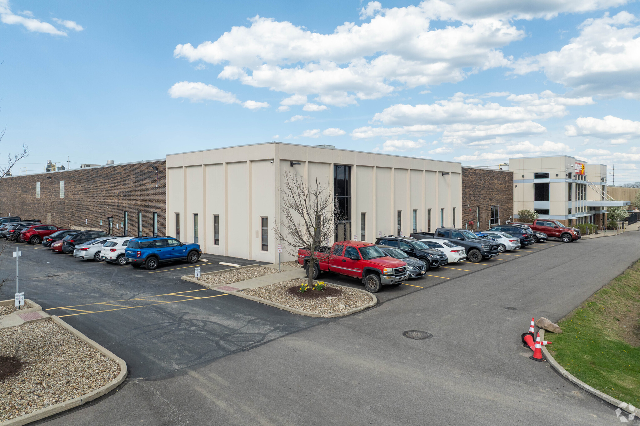 30701 Carter St, Solon, OH for Rent