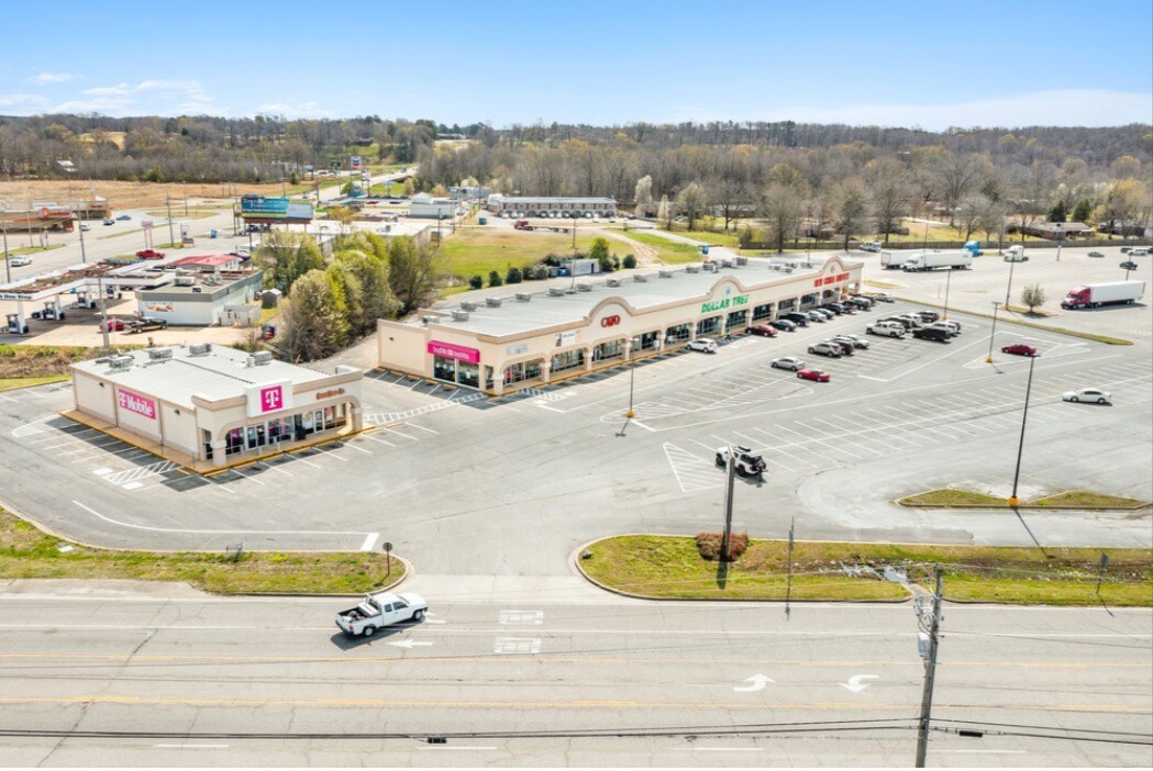 2109-2115 S Harper Rd, Corinth, MS for Rent