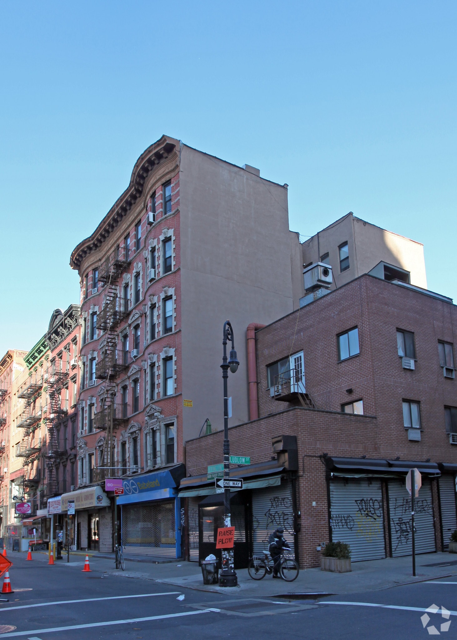 94-96 Rivington St, New York, NY for Rent